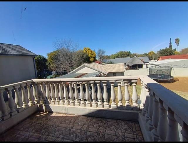3 BEDROOM HOUSE FOR SALE IN BRACKENDOWNS